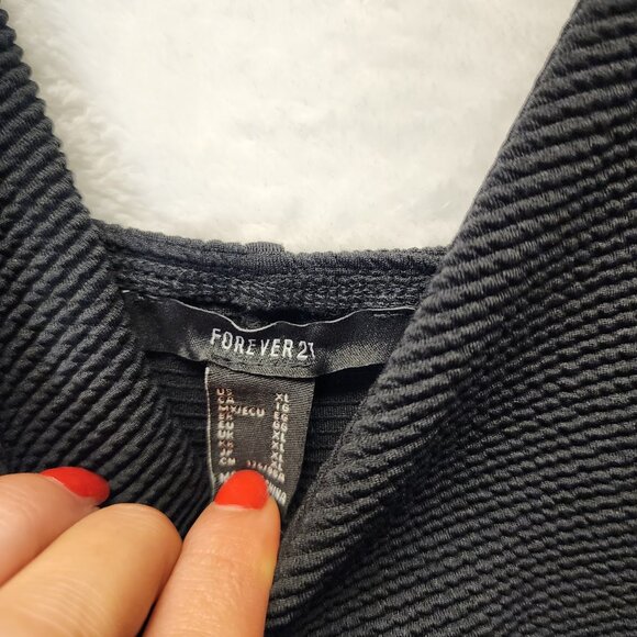 Forever 21 Jumpsuit Womens XL Black Lace Up Front Stretch Form Fitting - Picture 10 of 10